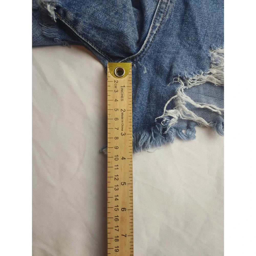 Sincerly Jules exact item